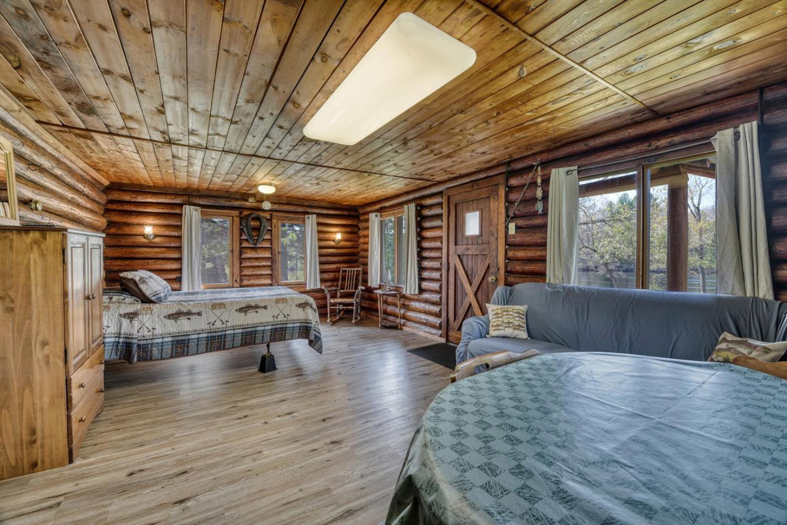 Edgewater Resort Iron Mountain Zewnętrze zdjęcie